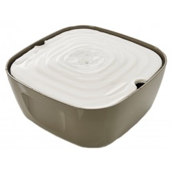 Bebedero fuente volcano 2.5l 25x25x11cm savic