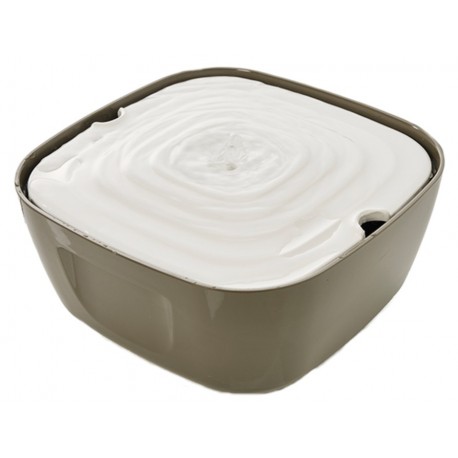 Bebedero fuente Volcano 2.5L 25x25x11cm savic